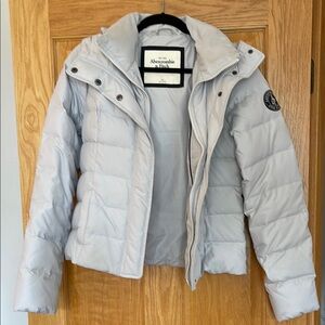 Abercrombie & Fitch Gray Puffer Jacket with High Collar